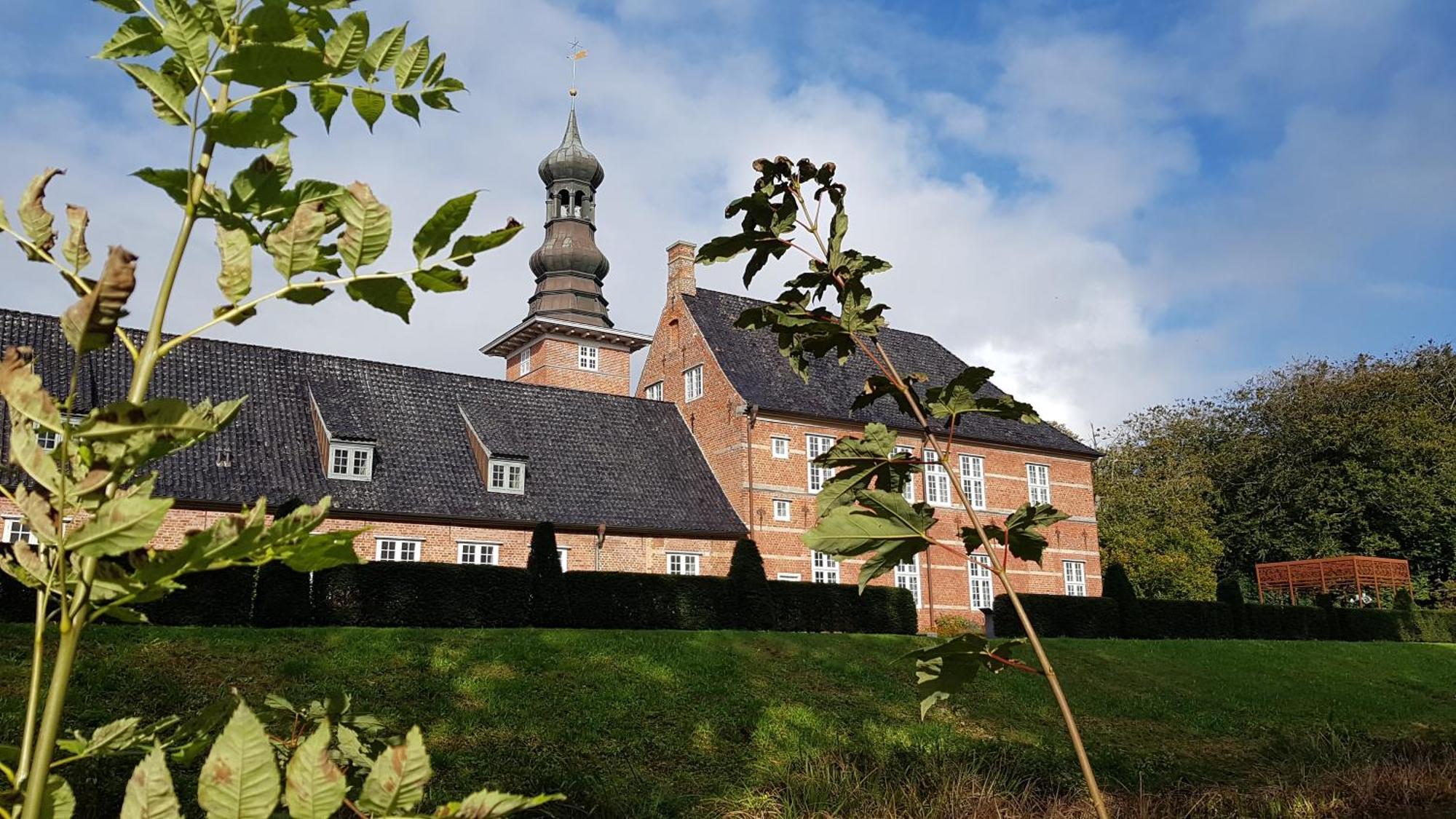 Sleeptide Hostel Husum  Exterior photo